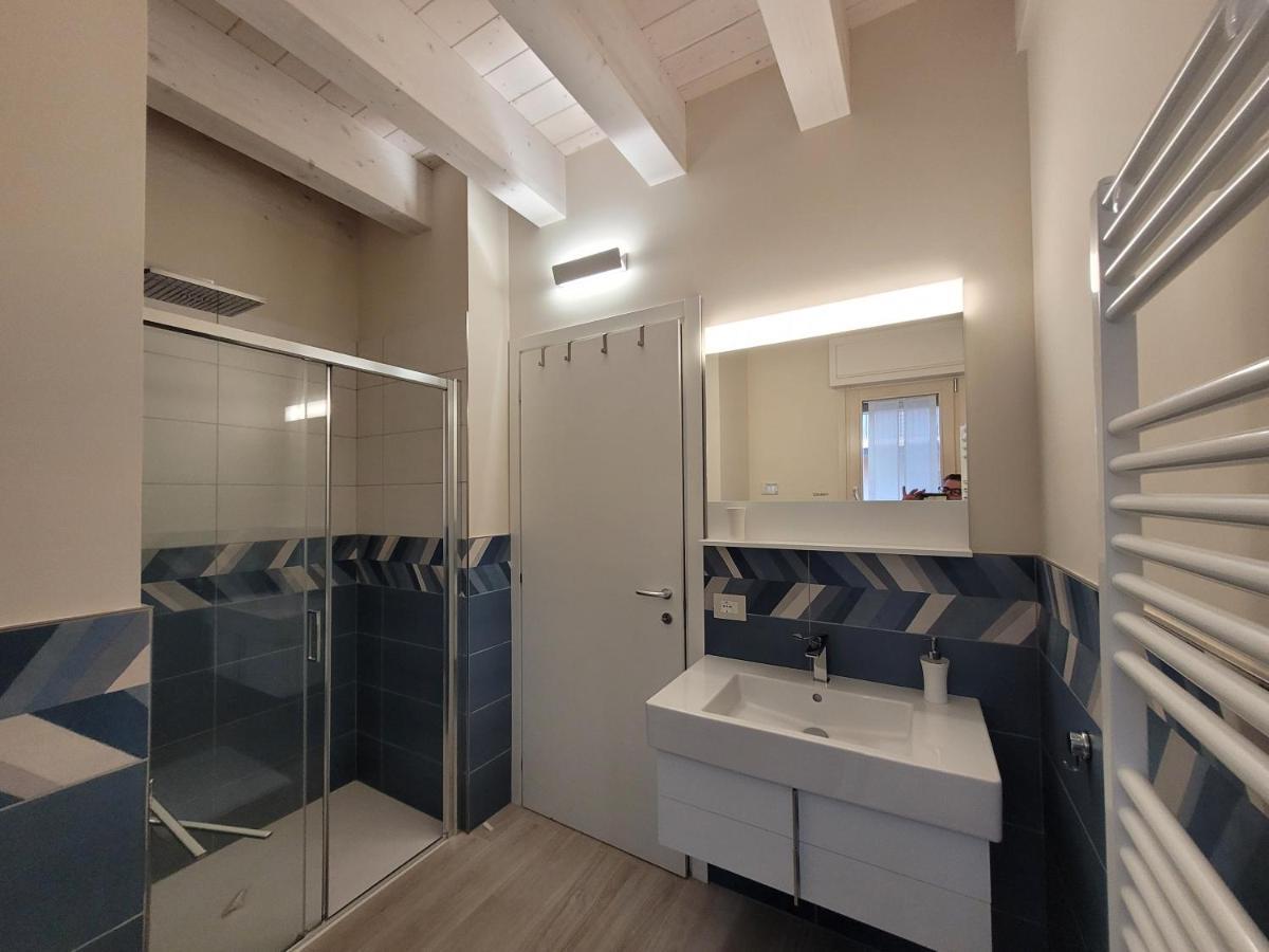 Garda View - Nuovo Appartamento Con Solarium Vista Lago Exterior photo